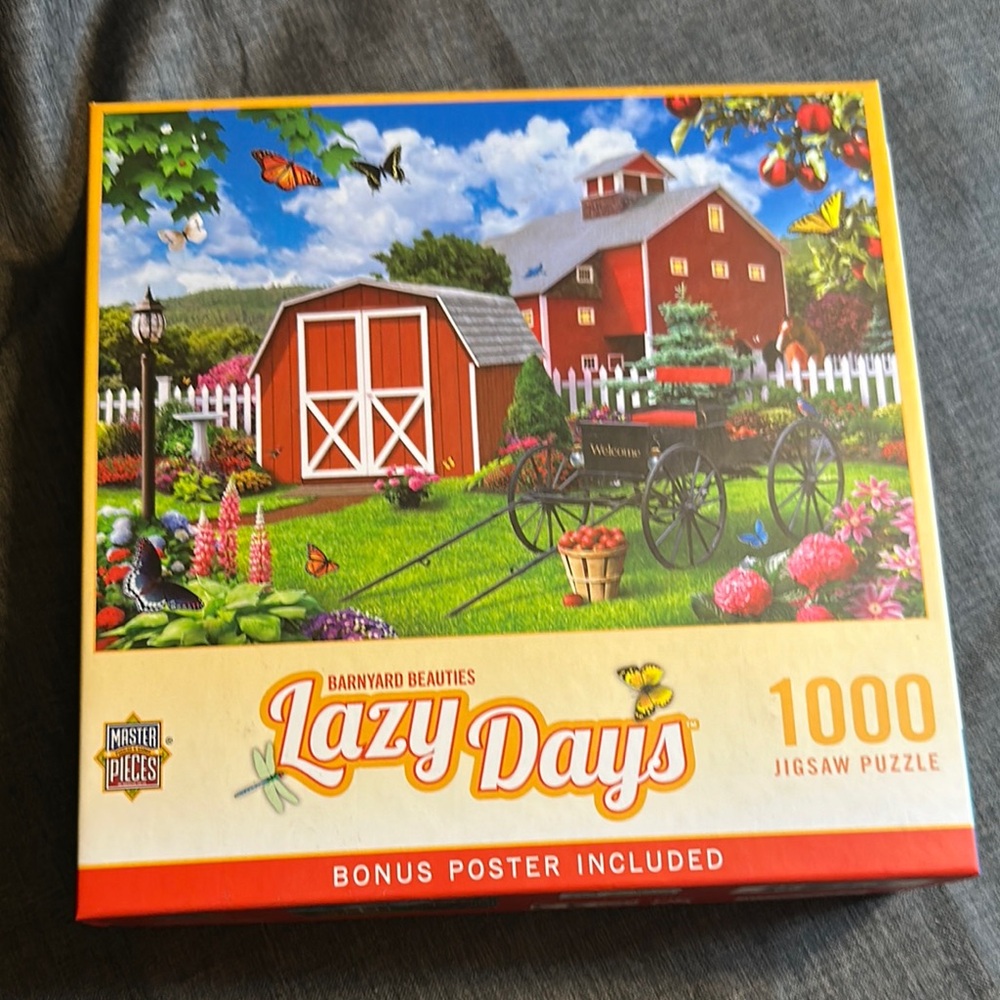 Red and Yellow Country Puzzle 1000-Piece Game